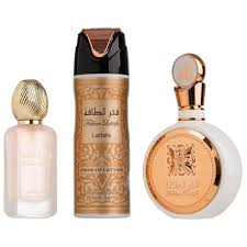 Fakhar Rose Set